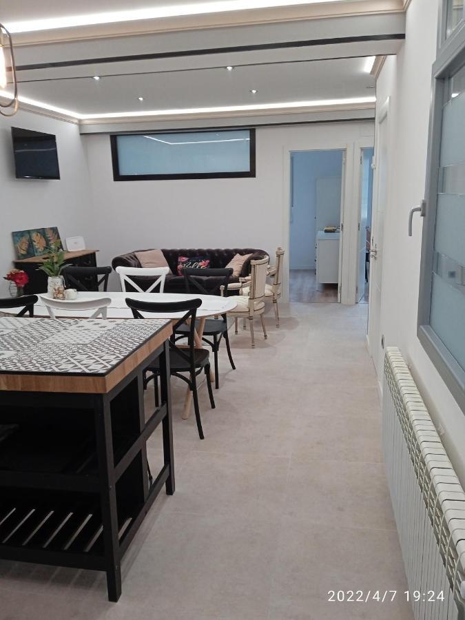 Apartamento Isaac Junto A La Muralla Romana Appartement Lugo Buitenkant foto