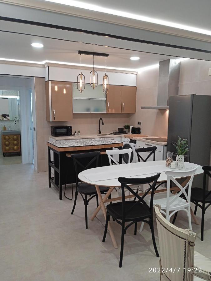 Apartamento Isaac Junto A La Muralla Romana Appartement Lugo Buitenkant foto