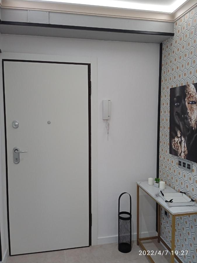 Apartamento Isaac Junto A La Muralla Romana Appartement Lugo Buitenkant foto