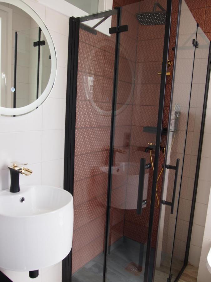 Apartamento Isaac Junto A La Muralla Romana Appartement Lugo Buitenkant foto